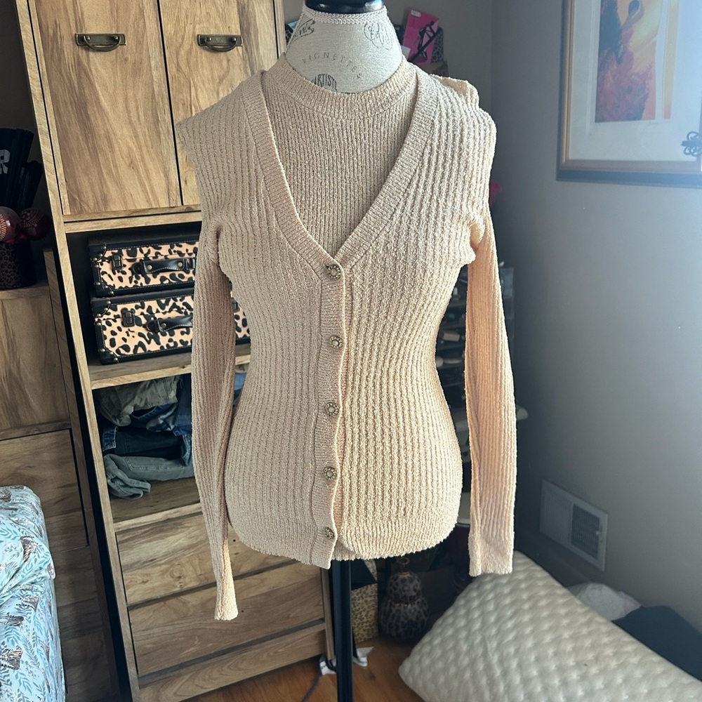 Vintage Howard Lawrence Elegant Cream Knit Skirt Set - Picture 7 of 11